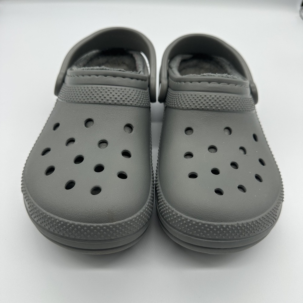 Crocs Classic Lined Clog Shoes Mens Size 7 Womens 9 Gray Fuzzy Warm Slip On
